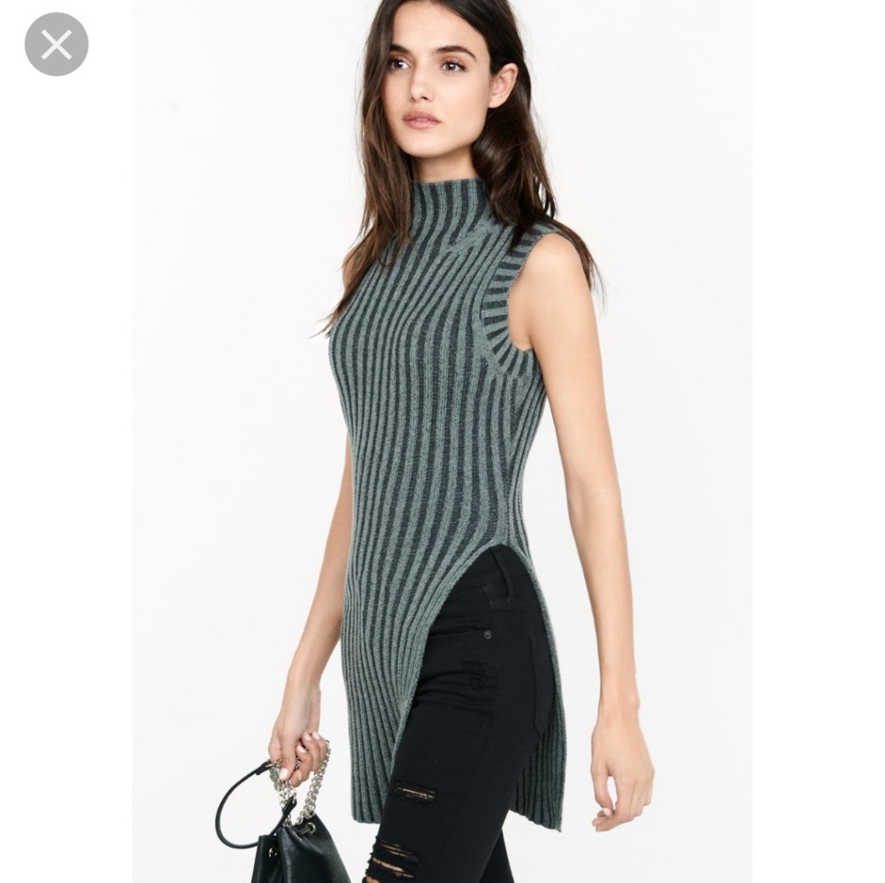 Asymmetrical side slit tunic tank top